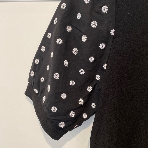 CeCe short sleeve top - Picture 3 of 5